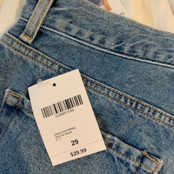 Forever 21 Mom Jeans - Picture 3 of 4